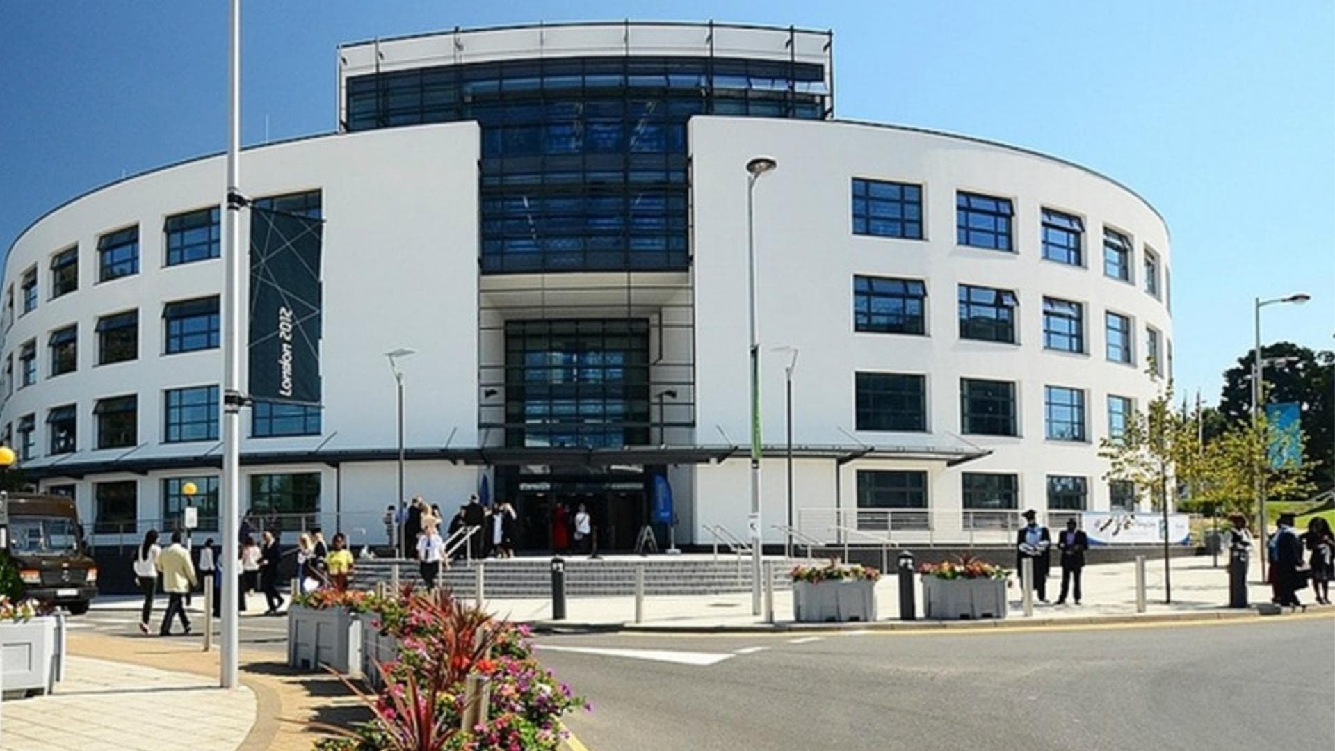 course-image
