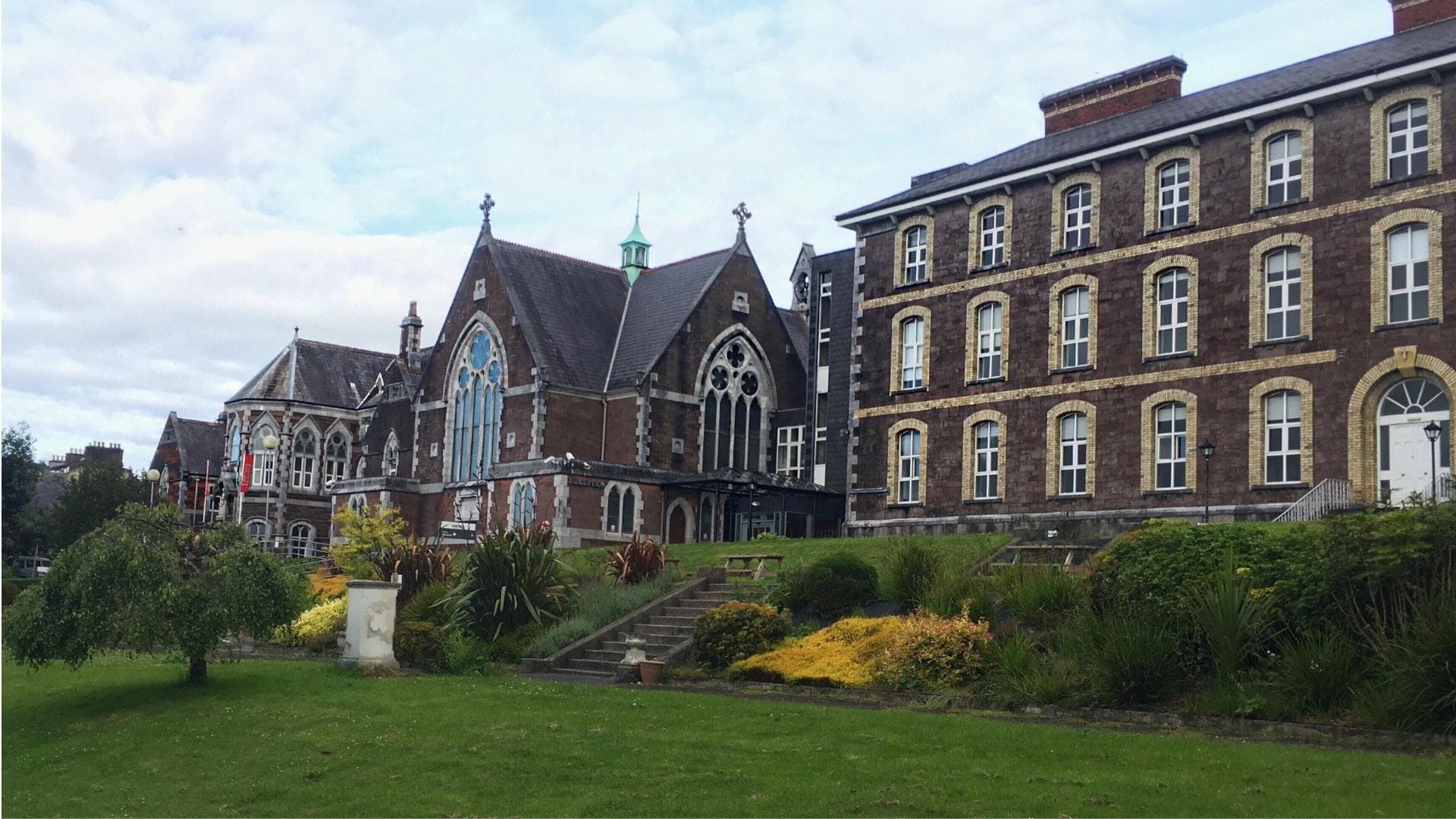 course-image