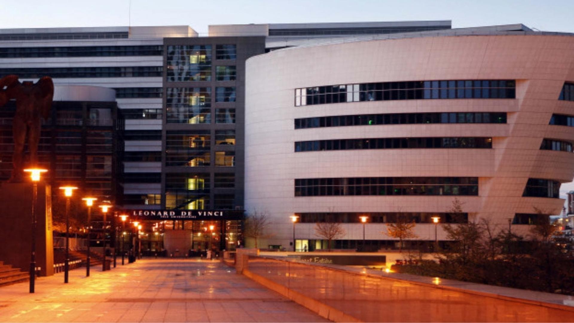 course-image