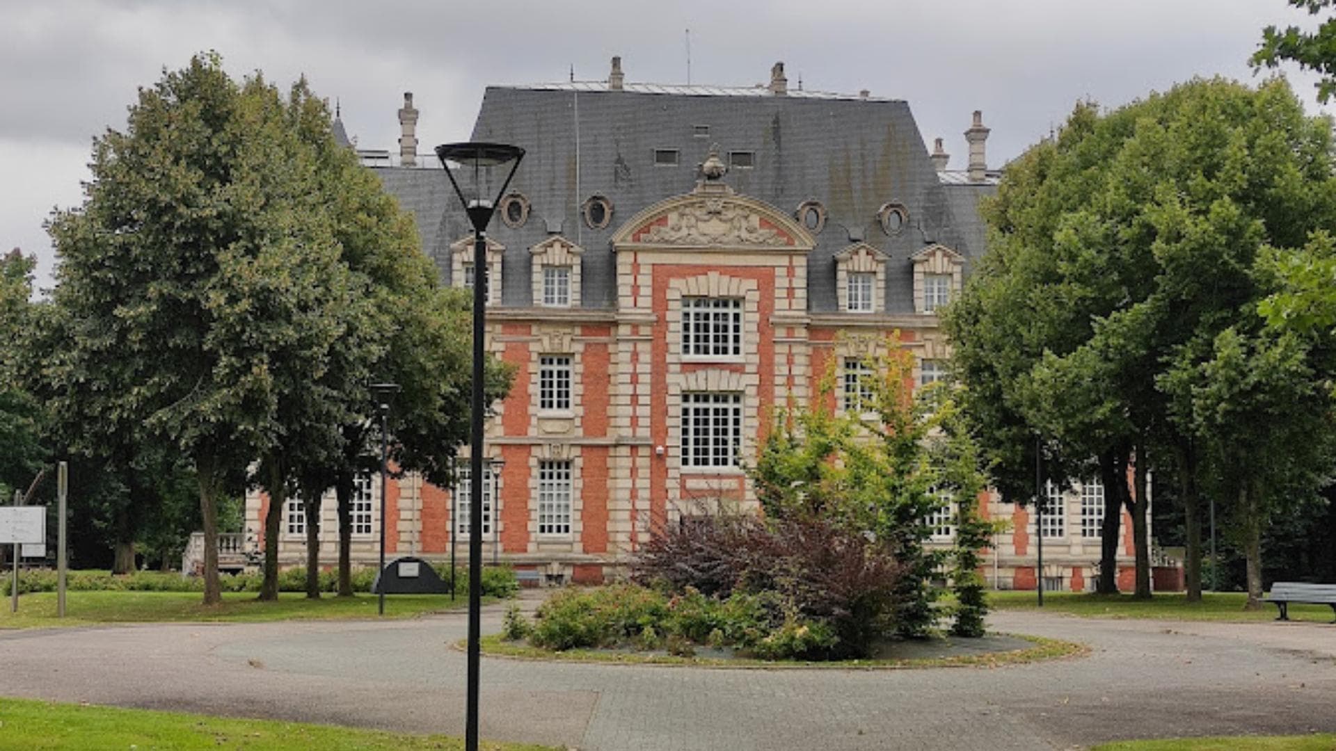 course-image
