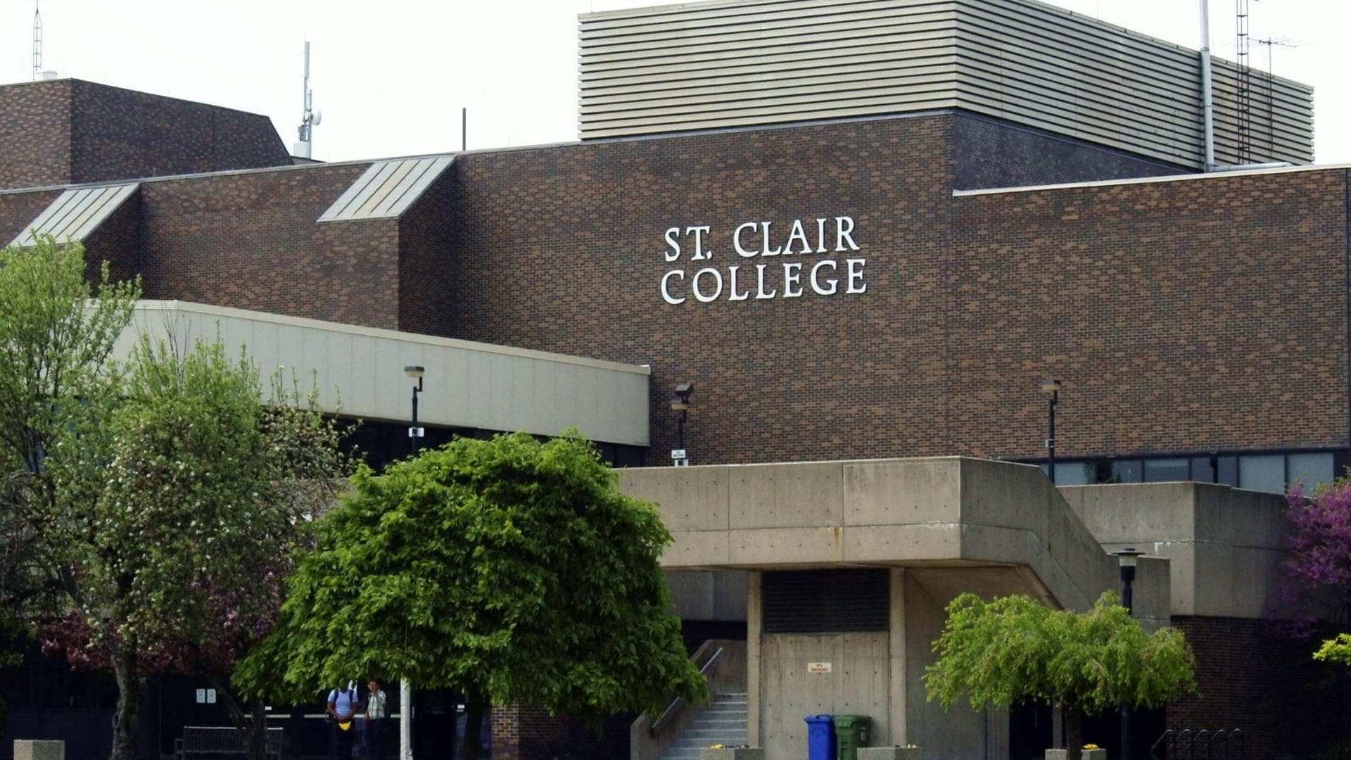 course-image