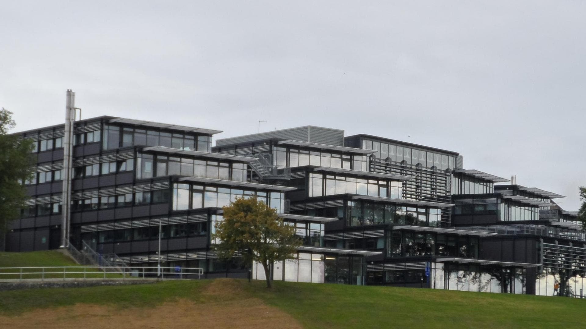 course-image